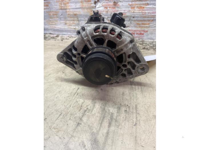Gebrauchte Dynamo Hyundai iX20 (JC) 1.4i 16V Preis € 36,30 Mit Mehrwertsteuer angeboten von Autosloperij de Turk