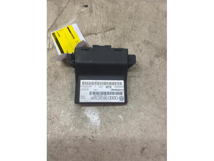 Usados Módulo Gateway Volkswagen Polo V (6R) 1.2 TDI 12V BlueMotion Precio € 6,05 IVA incluido ofrecido por Autosloperij de Turk