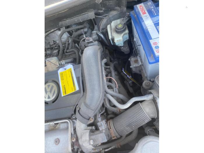 Engine from a Volkswagen Golf V Variant (1K5) 1.4 TSI 122 16V 2008