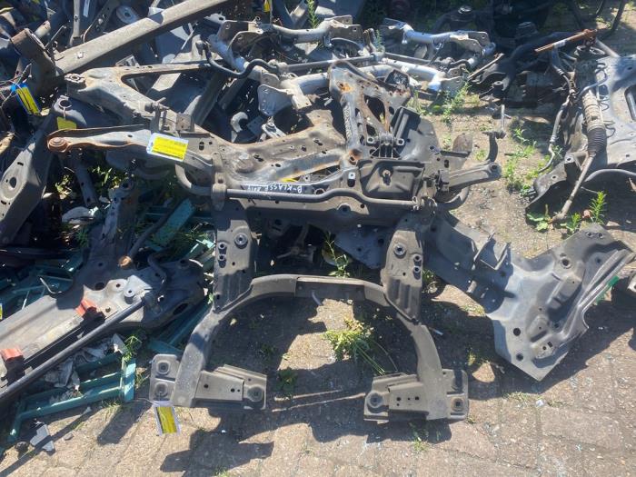 Used Subframe Mercedes B (W246/W242) 1.6 B-200 BlueEFFICIENCY Turbo 16V Price € 72,60 Inclusive VAT offered by Autosloperij de Turk