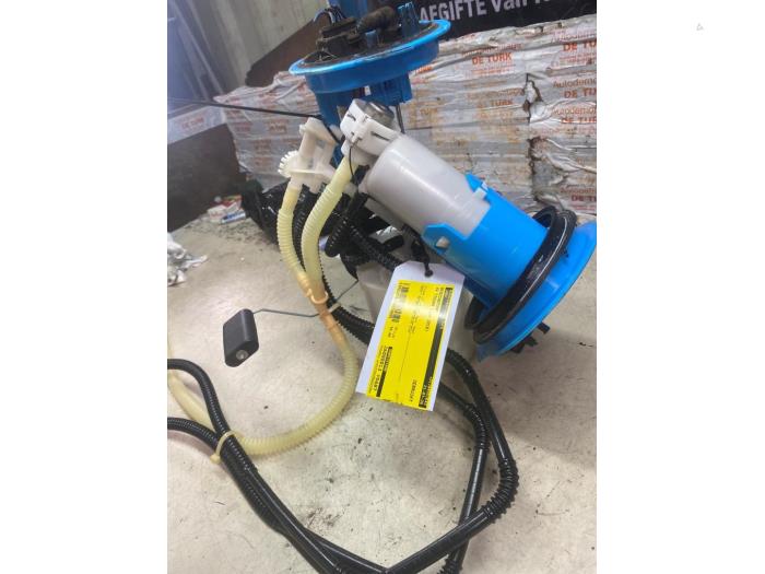 Begagnade Bensinpump Volkswagen Tiguan (5N1/2) 1.4 TSI 16V Pris € 60,50 Inklusive moms erbjuds av Autosloperij de Turk
