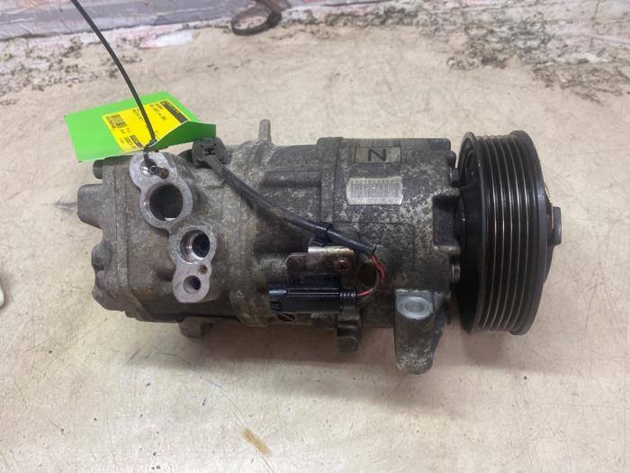 Usagé Pompe clim BMW 1 serie (E87/87N) 116i 1.6 16V Prix € 60,50 Prix TTC proposé par Autosloperij de Turk
