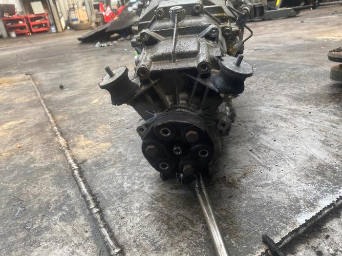 Getriebe van een BMW 1 serie (E87/87N) 116i 1.6 16V 2006