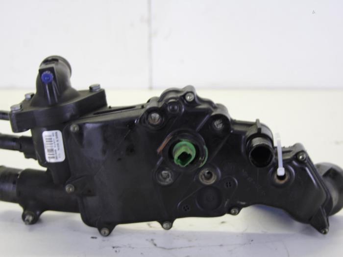 Thermostat housing Peugeot 2.0 HDi 90 - 9643211880 RHY