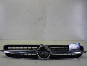 Used Grille Opel Vectra C GTS 3.2 V6 24V Price on request offered by Gebr Opdam B.V.