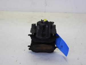 Usados Pinza de freno derecha delante Seat Ibiza ST (6J8) 1.2 TDI Ecomotive Precio € 25,00 Norma de margen ofrecido por Gebr Opdam B.V.