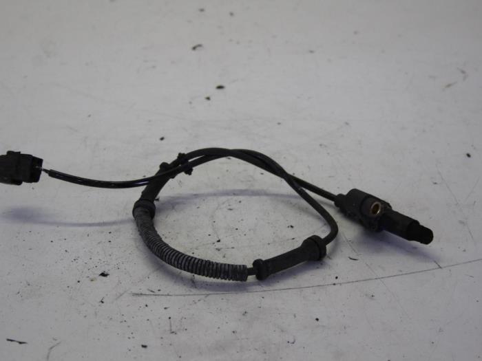 Begagnade ABS-sensor Chevrolet Matiz (M200) 1.0 Pris € 8,00 Marginaltabell erbjuds av Gebr Opdam B.V.