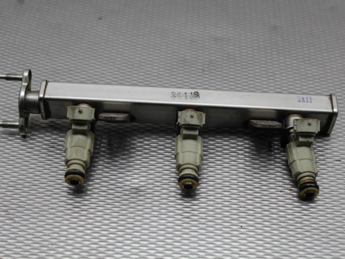 Usagé Système d'injection Hyundai i10 (F5) 1.0i 12V Prix sur demande proposé par Gebr Opdam B.V.