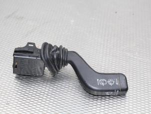 Usados Interruptor de limpiaparabrisas Opel Zafira (F75) 1.6 16V Precio de solicitud ofrecido por Gebr Opdam B.V.