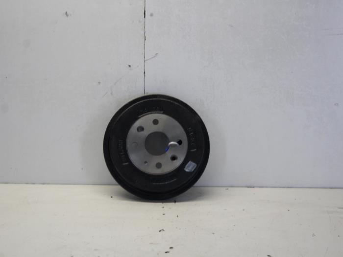 Rear brake drum from a Mazda Demio (DW) 1.3 16V 1999