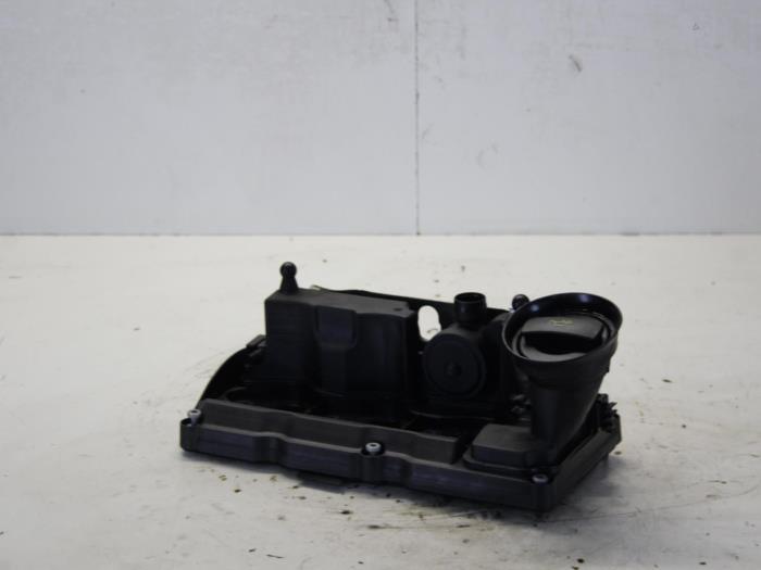 Gebrauchte Ventildeckel Volkswagen Polo Preis € 34,00 Margenregelung angeboten von Gebr Opdam B.V.