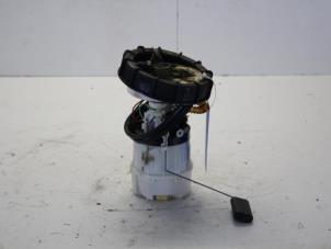 Usados Bomba de gasolina Mazda 3 Sport (BK14) 1.6i 16V Precio de solicitud ofrecido por Gebr Opdam B.V.