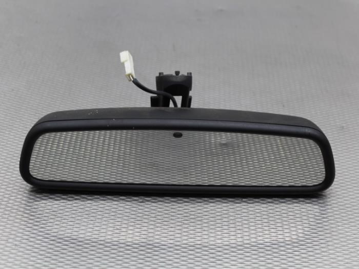 Rear view mirror from a Volvo V50 (MW) 2.0 D 16V 2006