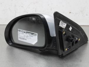 Used Wing mirror, left Kia Cee'd Sporty Wagon (EDF) 1.4 16V Price on request offered by Gebr Opdam B.V.