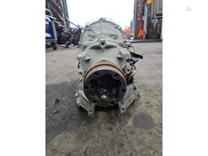 Getriebe van een Jaguar XF (X260) 2.0d 180 16V 2016