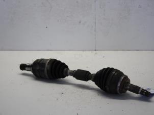 Used Front drive shaft, left Toyota Corolla Verso (R10/11) 2.2 D-4D 16V Cat Clean Power Price € 50,00 Margin scheme offered by Gebr Opdam B.V.