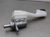 Master cylinder from a BMW 2 serie Active Tourer (F45), 2013 / 2021 218i 1.5 TwinPower Turbo 12V, MPV, Petrol, 1.499cc, 100kW (136pk), FWD, B38A15A, 2014-07 / 2021-10, 2A31; 2A32; 6S11; 6S12 2017