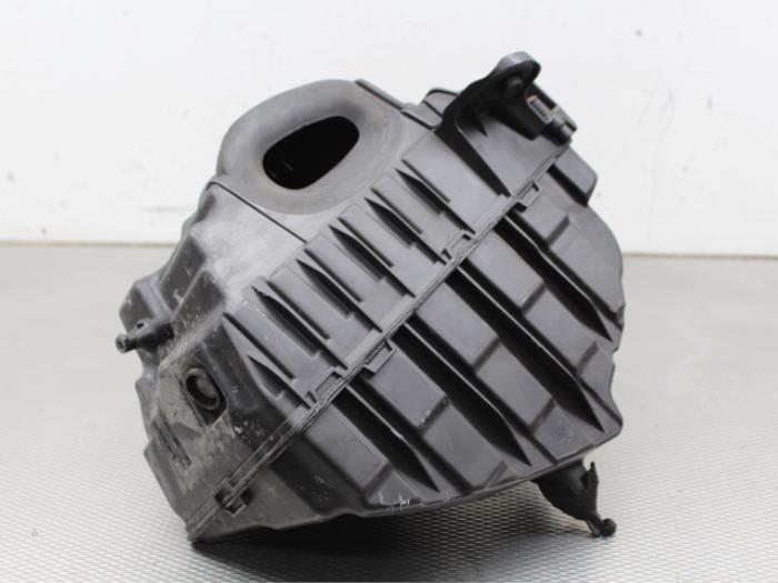 Gebrauchte Luftfiltergehäuse Renault Megane III Grandtour (KZ) 1.5 dCi 110 Preis auf Anfrage angeboten von Gebr Opdam B.V.