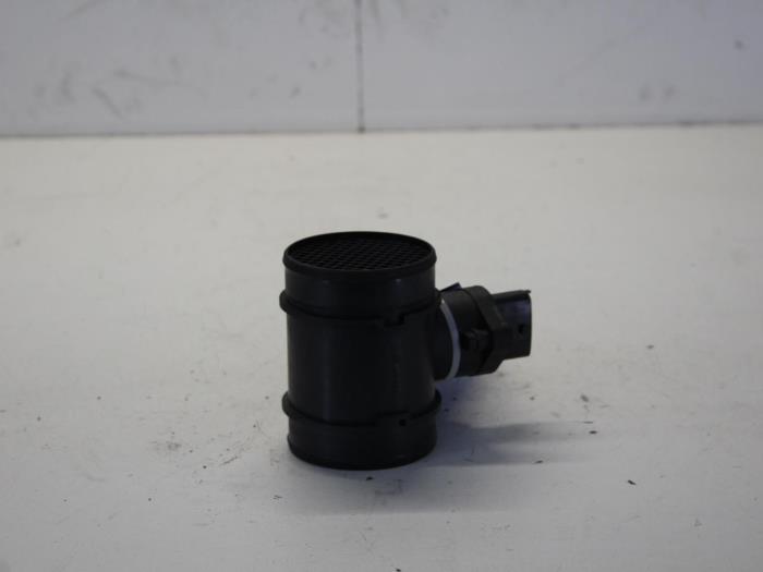 Gebrauchte Luftmassenmesser Opel Astra G Caravan (F35) 1.7 DTL Preis € 17,00 Margenregelung angeboten von Gebr Opdam B.V.