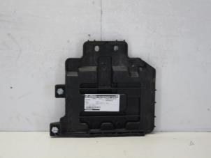 Used Battery box Kia Venga 1.4 CVVT 16V Price € 25,00 Margin scheme offered by Gebr Opdam B.V.