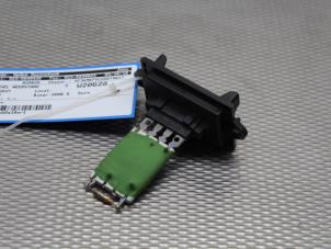 Used Heater resistor Peugeot 1007 (KM) 1.4 Price on request offered by Gebr Opdam B.V.