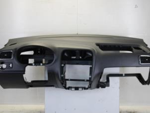 Usagé Tableau de bord Volkswagen Polo V (6R) 1.0 TSI 12V BlueMotion Prix sur demande proposé par Gebr Opdam B.V.