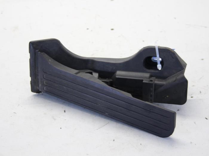 Begagnade Gaspedalsensor Seat Altea (5P1) 2.0 TDI 16V Pris på förfrågan erbjuds av Gebr Opdam B.V.