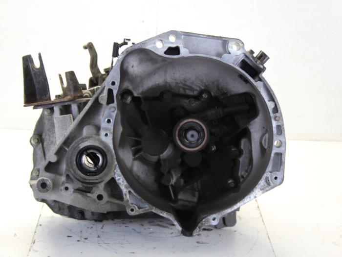 Gebrauchte Getriebe Nissan Micra (K12) 1.2 16V Preis € 128,00 Margenregelung angeboten von Gebr Opdam B.V.