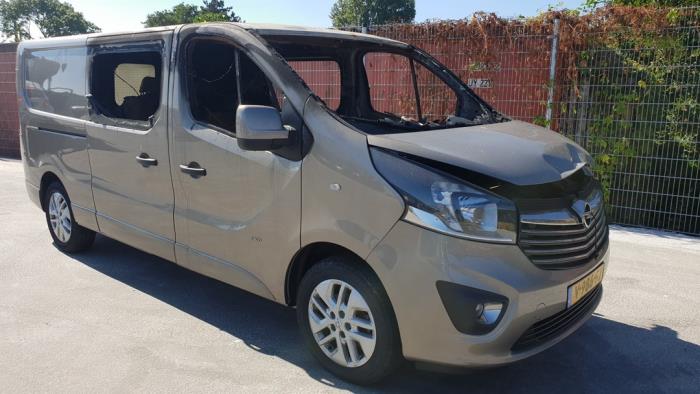 Usados Subchasis Opel Vivaro 1.6 CDTI BiTurbo 120 Precio € 170,00 Norma de margen ofrecido por Gebr Opdam B.V.