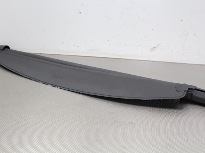 Luggage compartment cover from a Mazda 2 (NB/NC/ND/NE) 1.4 16V 2005