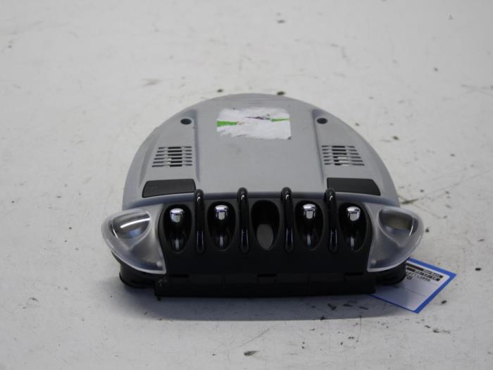 Innerbelysning, fram Mini Mini (R56), 2006 / 2013 1.6 16V Cooper, Halvkombi (Hatchback), Bensin, 1.598cc, 88kW (120pk), FWD, N12B16A, 2006-10 / 2012-02, MF31; MF32; MF33 (Begagnad)