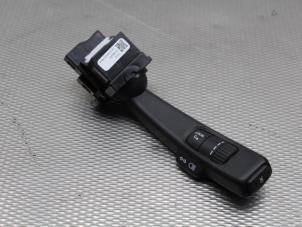 Gebrauchte Richtungsanzeiger Schalter Volvo V40 (MV) 1.6 D2 Preis auf Anfrage angeboten von Gebr Opdam B.V.