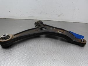 Used Front lower wishbone, right Peugeot Boxer (U9) 2.2 HDi 100 Euro 4 Price on request offered by Gebr Opdam B.V.
