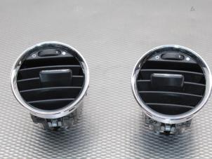 Used Dashboard vent Fiat 500 (312) 1.2 69 Price on request offered by Gebr Opdam B.V.
