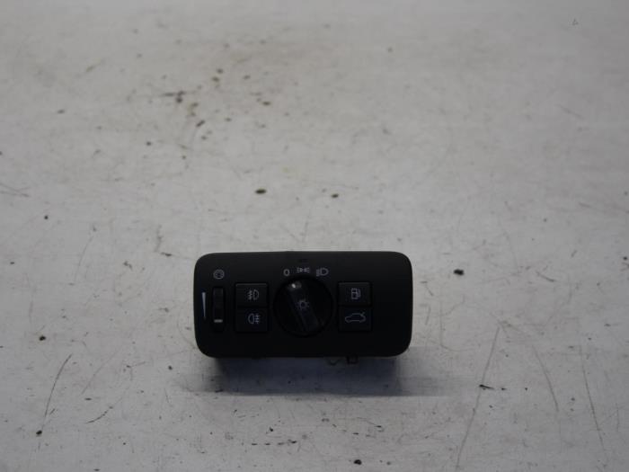 Light switch Volvo S80 3.2 24V - 30739415 - Gebr Opdam B.V.