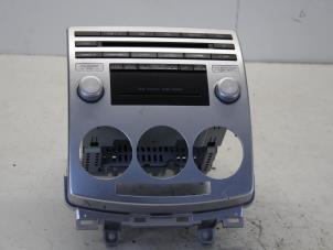 Używane Radio Mazda 5 (CR19) Cena na żądanie oferowane przez Gebr Opdam B.V.