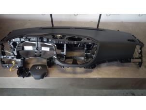Usagé Kit + module airbag Hyundai Tucson (TL) 1.6 GDi 16V 2WD Prix € 1.500,00 Règlement à la marge proposé par Gebr Opdam B.V.