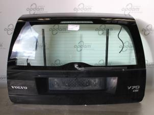 Usagé Hayon arrière Volvo V70 (SW) 2.4 D5 20V Prix € 100,00 Règlement à la marge proposé par Gebr Opdam B.V.