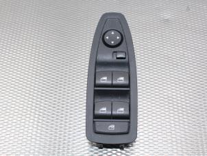 Used Multi-functional window switch BMW 3 serie Touring (F31) 320i 2.0 16V Price on request offered by Gebr Opdam B.V.