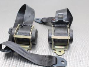 Used Set of seatbelts, rear seats Citroen C4 Berline (LC) 1.6 16V Price on request offered by Gebr Opdam B.V.
