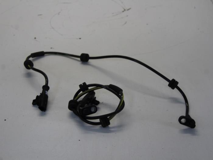 Begagnade ABS-sensor Ford Fiesta 6 (JA8) 1.0 EcoBoost 12V 125 Pris € 8,00 Marginaltabell erbjuds av Gebr Opdam B.V.