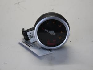 Used Tachometer Renault Twingo II (CN) 1.2 16V Price € 50,00 Margin scheme offered by Gebr Opdam B.V.