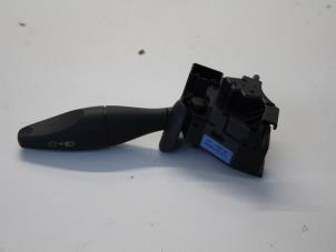 Used Indicator switch Ford Fusion 1.6 16V Price on request offered by Gebr Opdam B.V.