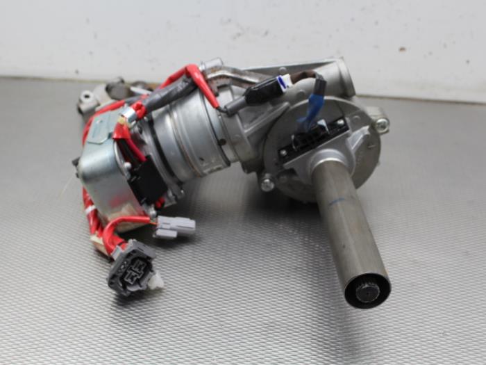 Steering column housing from a Toyota Auris Touring Sports (E18) 1.8 16V Hybrid 2015