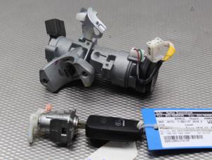 Used Ignition lock + key Kia Picanto (TA) 1.0 12V Price on request offered by Gebr Opdam B.V.