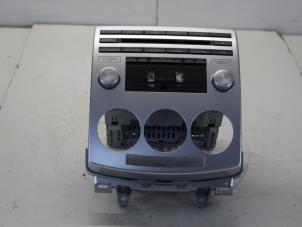 Używane Radio Mazda 5 (CR19) 2.0i 16V Cena na żądanie oferowane przez Gebr Opdam B.V.