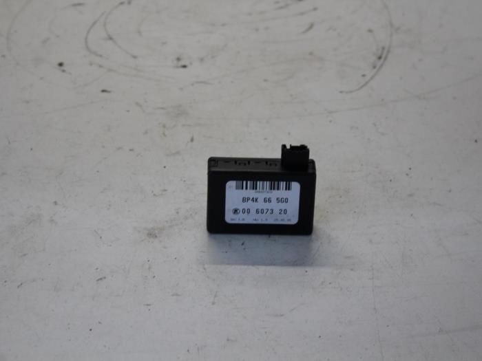Begagnade Regnsensor Mazda 5 (CR19) 2.0i 16V Pris på förfrågan erbjuds av Gebr Opdam B.V.
