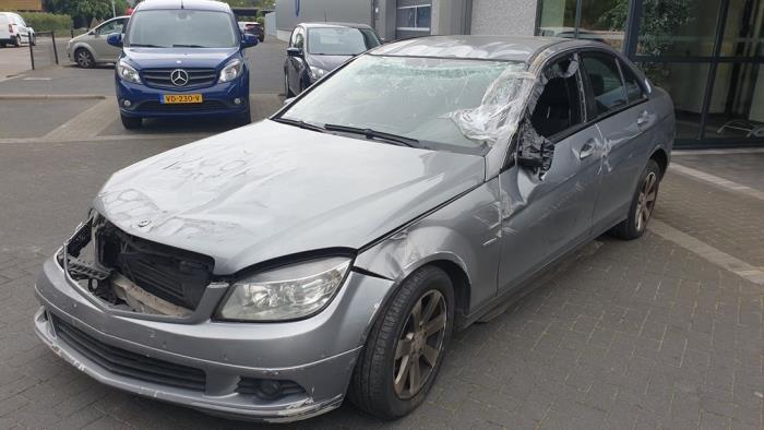 Usagé Moteur Mercedes C (W204) 2.2 C-200 CDI 16V Eco Prix € 850,00 Règlement à la marge proposé par Gebr Opdam B.V.