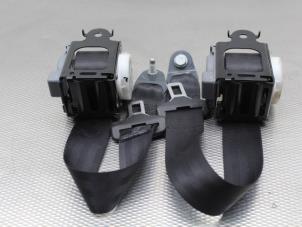 Used Set of seatbelts, rear seats Citroen C4 Berline (NC) 1.6 e-HDI Price on request offered by Gebr Opdam B.V.