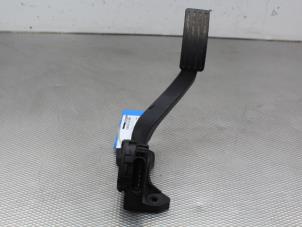 Used Accelerator pedal Ford Transit Connect 1.8 TDCi 90 Price on request offered by Gebr Opdam B.V.
